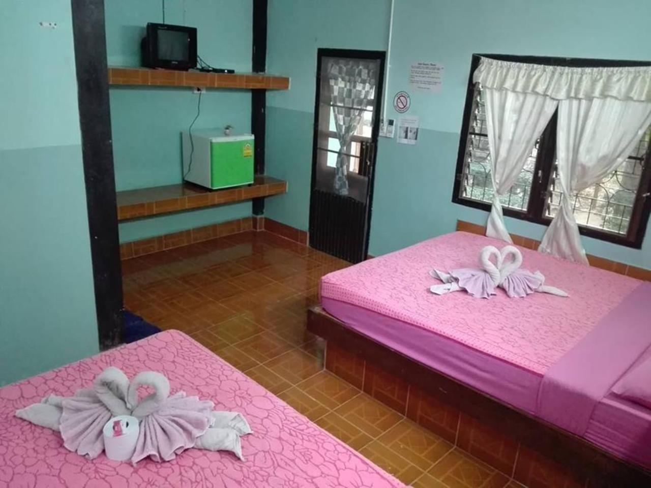 Mr Jan Guesthouse Пай Экстерьер фото